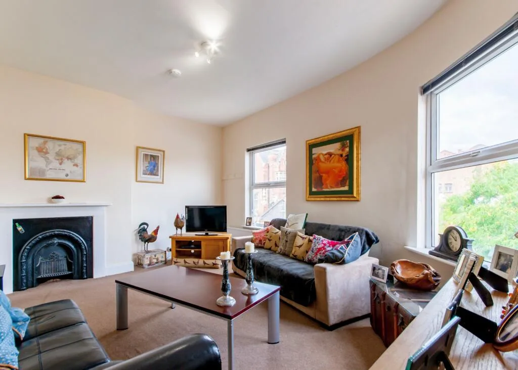 2 bedroom flat for rent