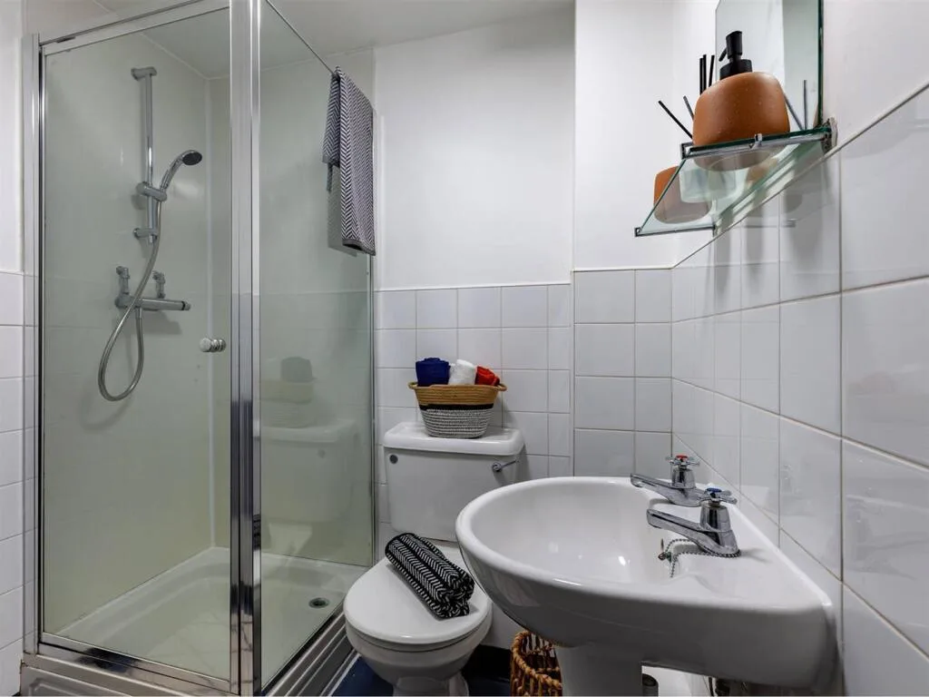 1 bedroom flat share for rent