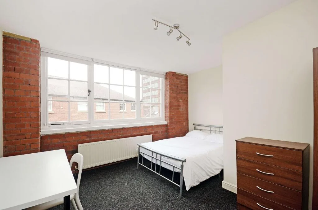 1 bedroom flat share for rent
