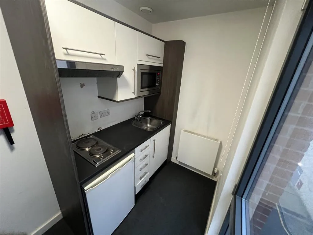 Studio flat for rent