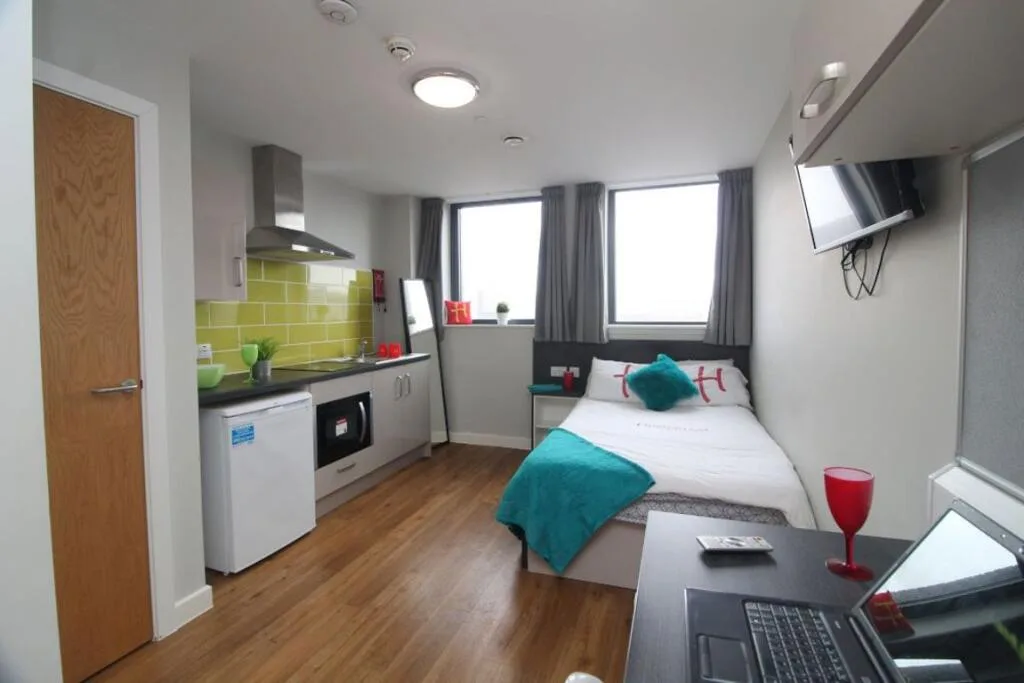 Studio flat for rent
