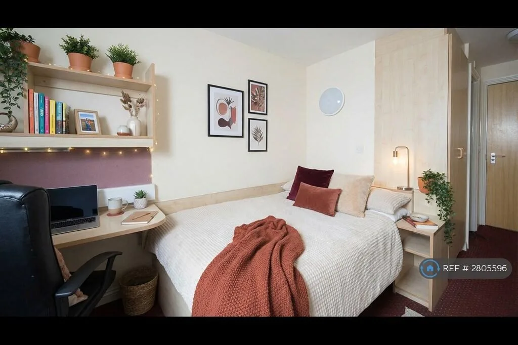 1 bedroom flat share for rent