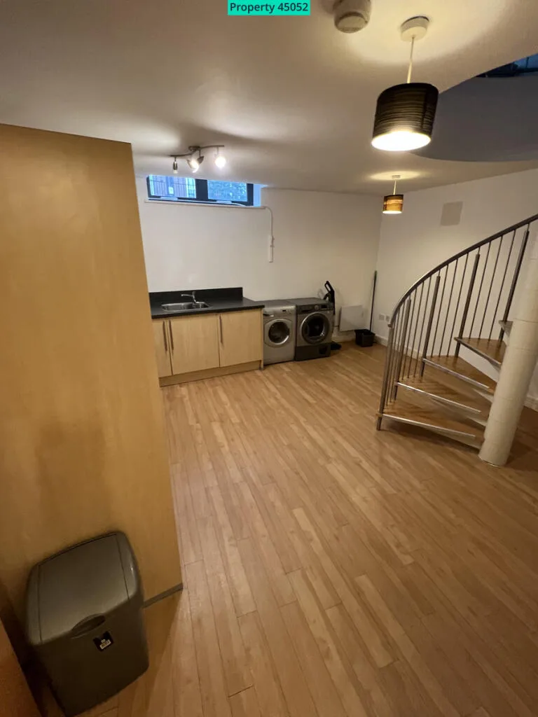 2 bedroom duplex for rent
