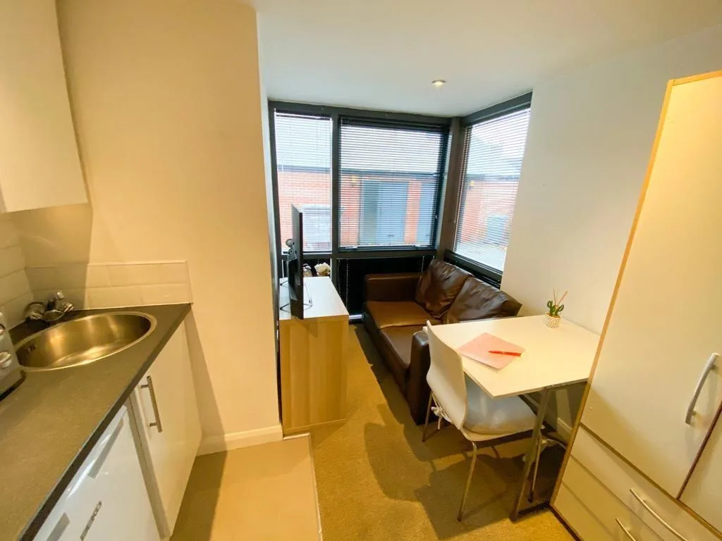 Studio flat for rent