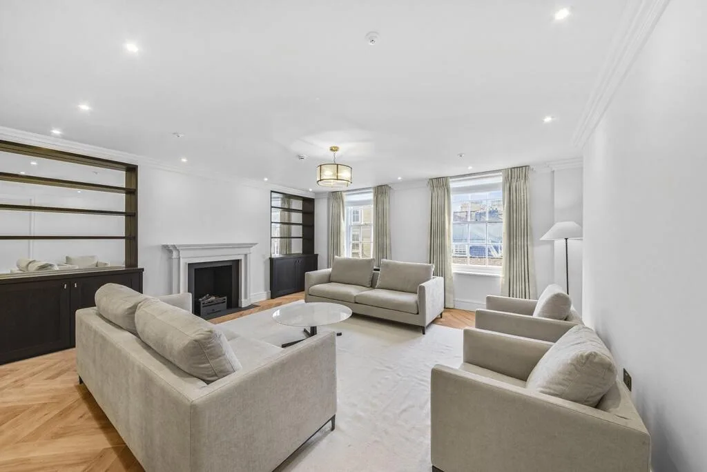 3 bedroom flat for rent