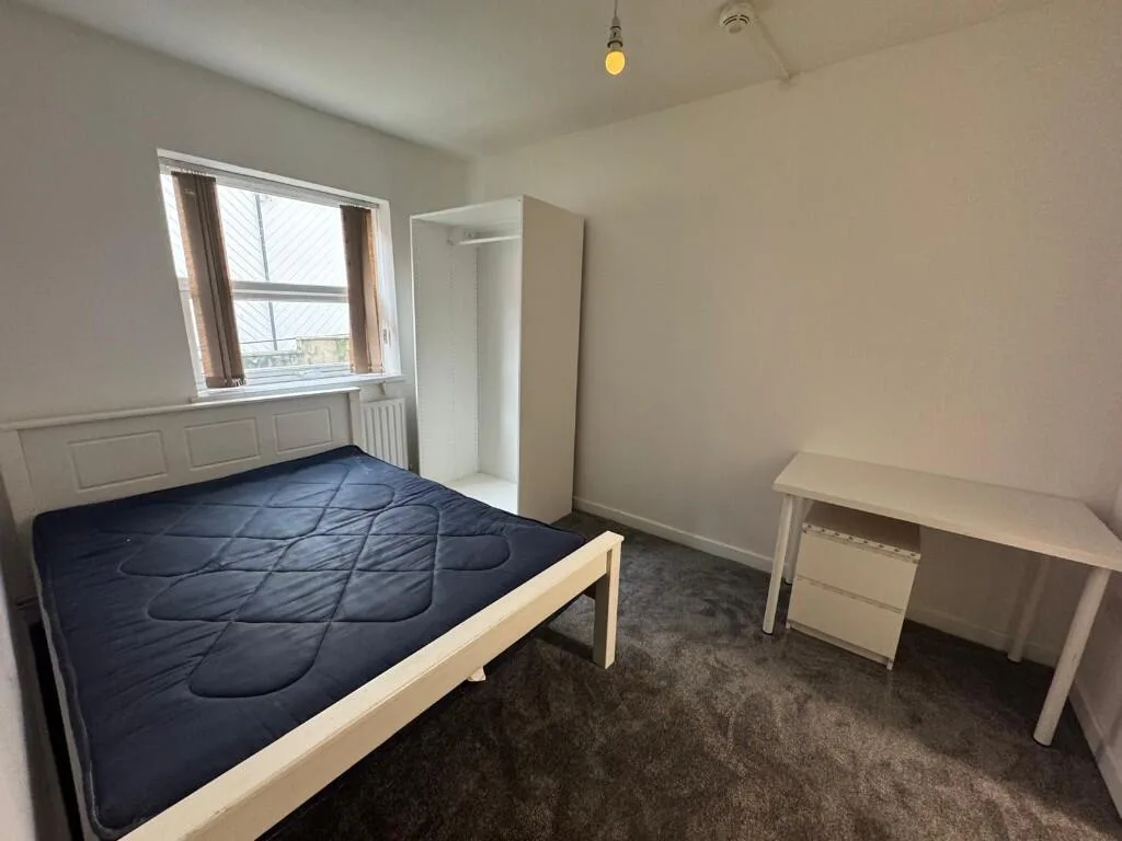 6 bedroom apartment for rent
