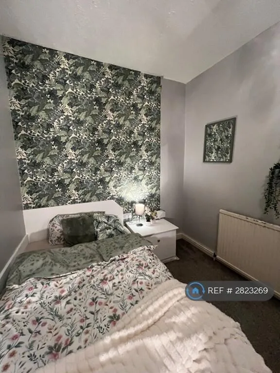 1 bedroom house share for rent