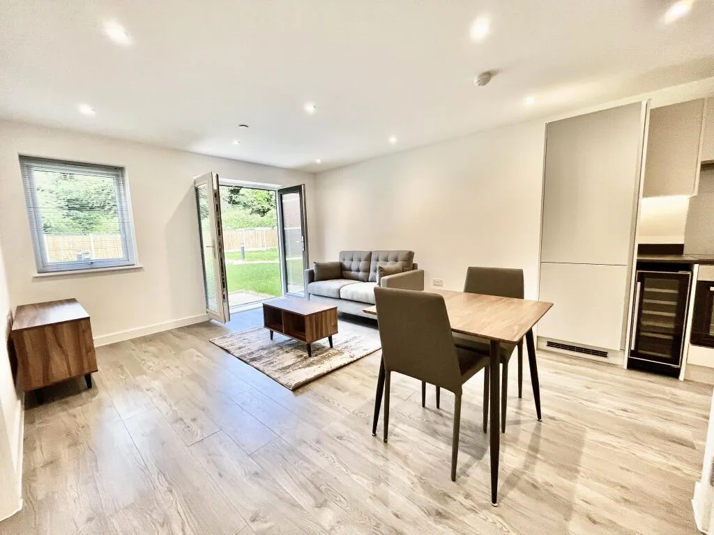 1 bedroom apartment for rent