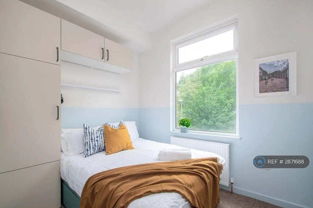4 bedroom terraced house for rent