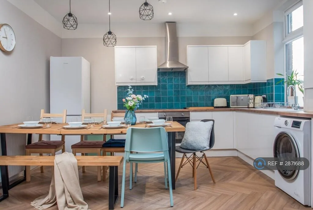 4 bedroom terraced house for rent