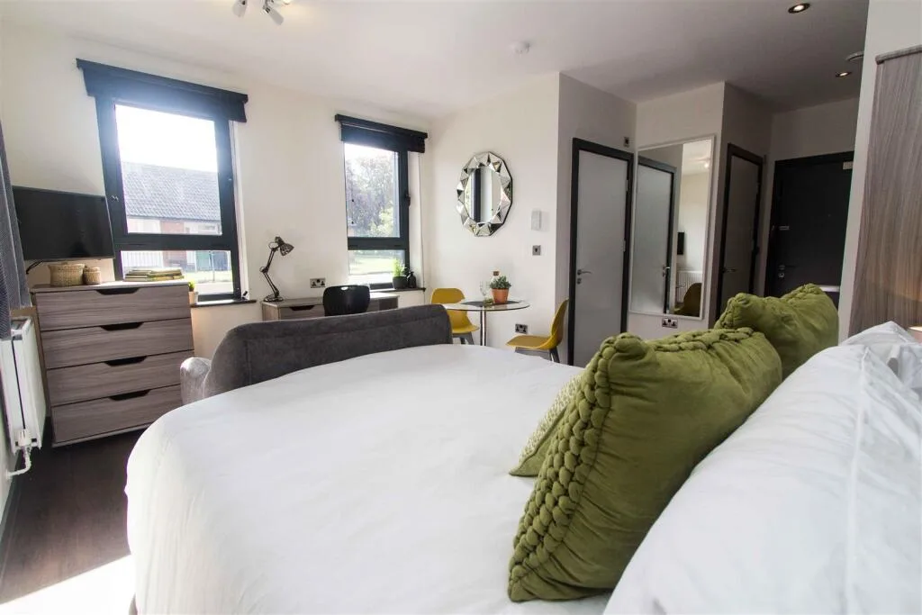 Studio flat for rent