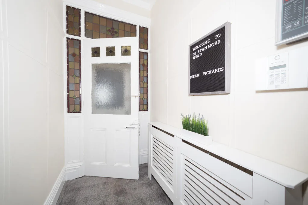 1 bedroom house share for rent