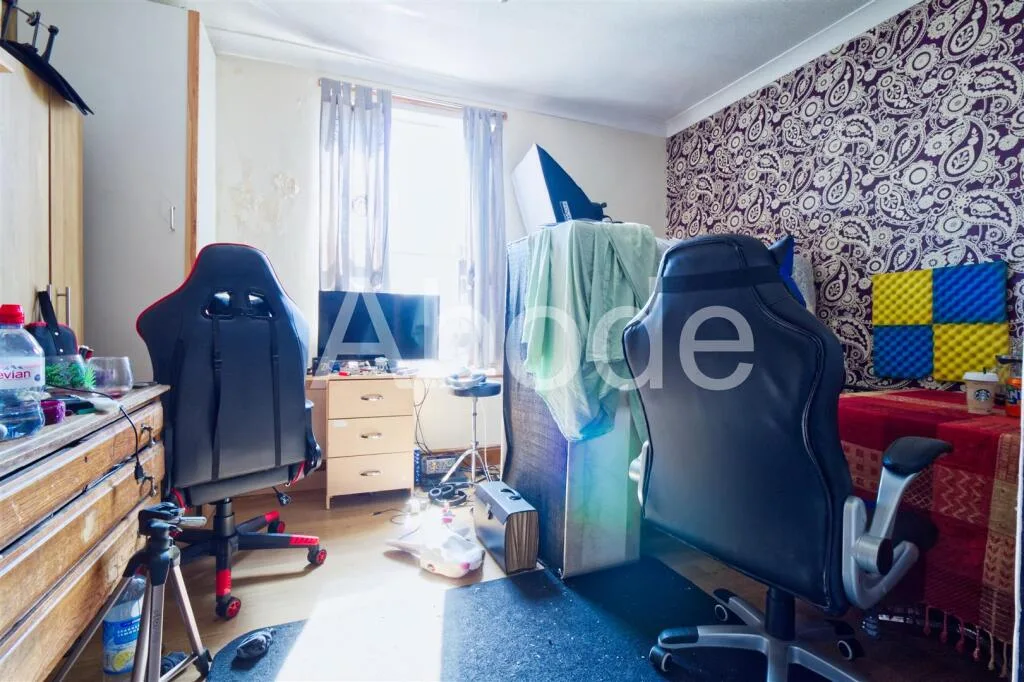 2 bedroom house for rent