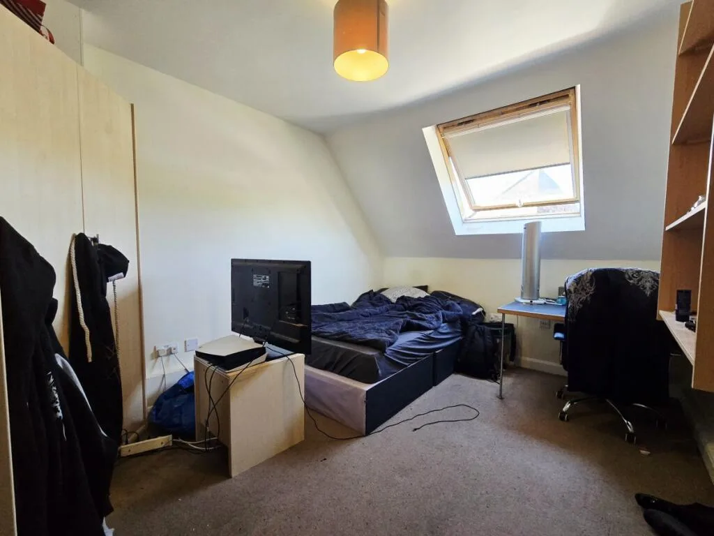 4 bedroom flat for rent