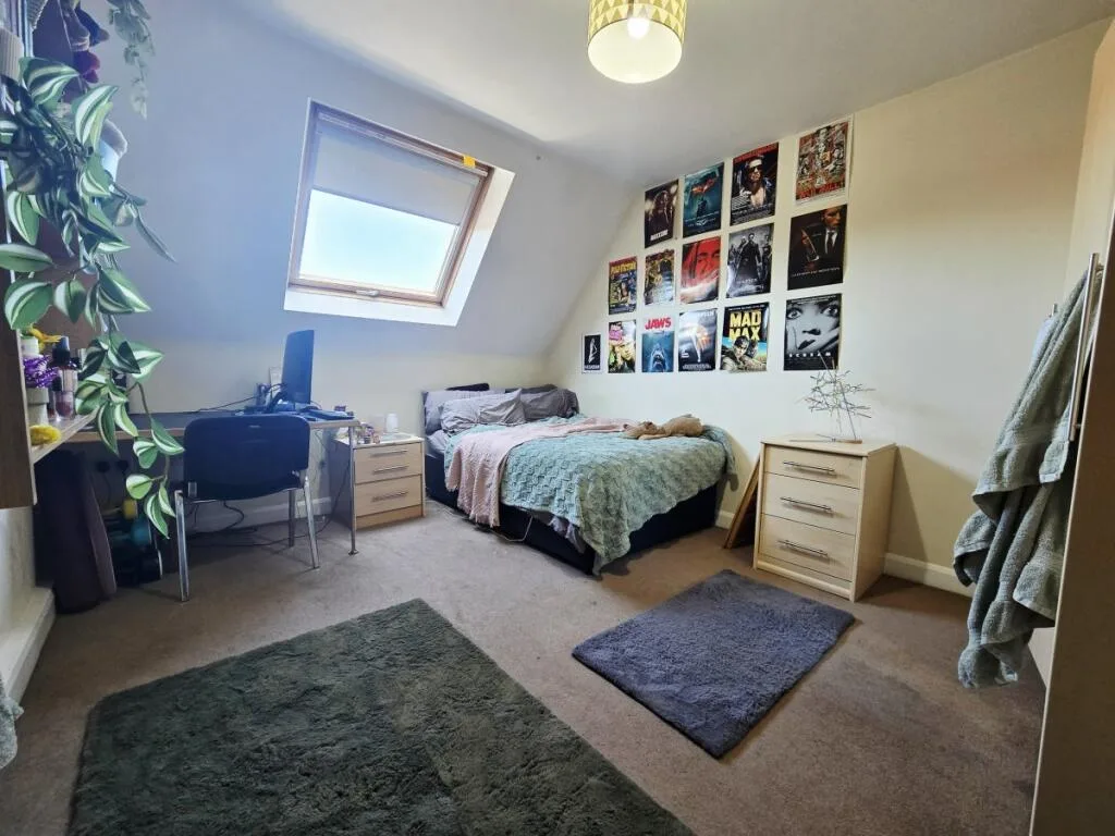 4 bedroom flat for rent