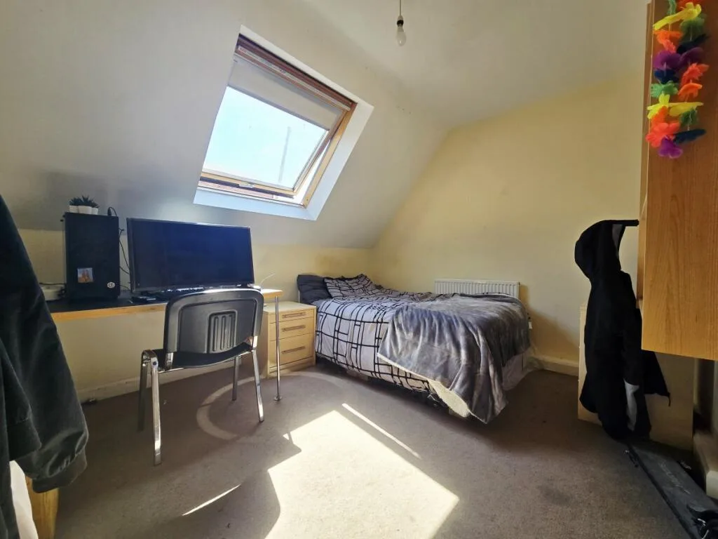 4 bedroom flat for rent
