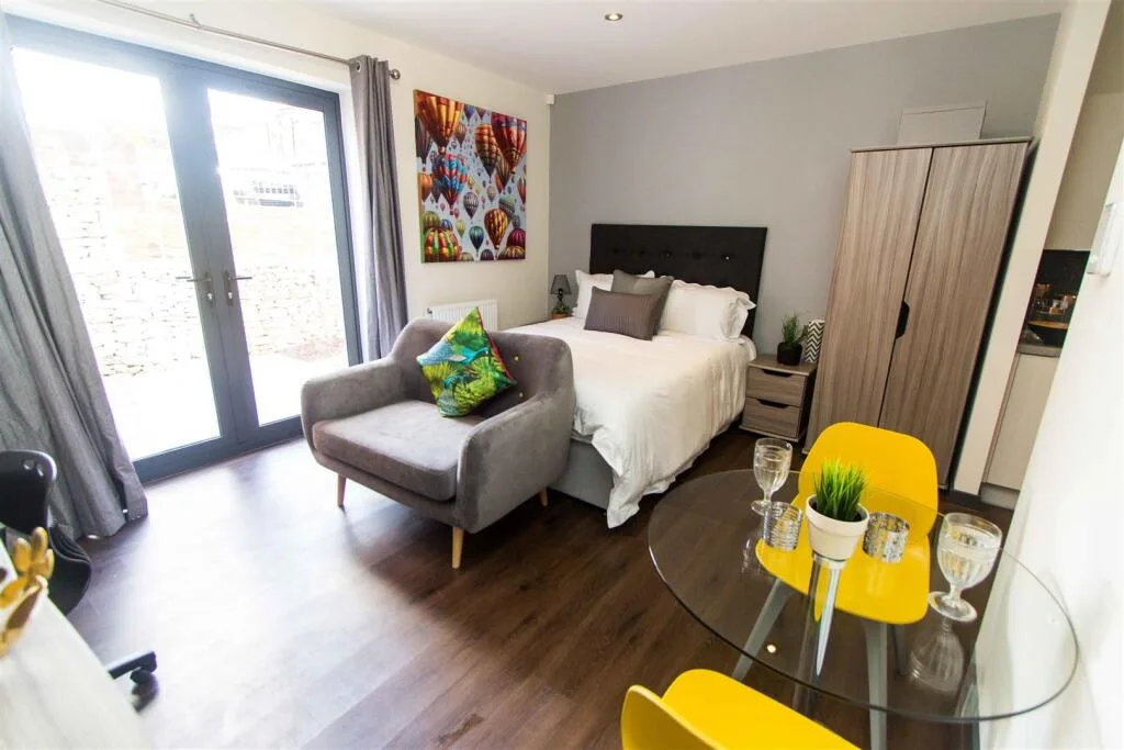 Studio flat for rent