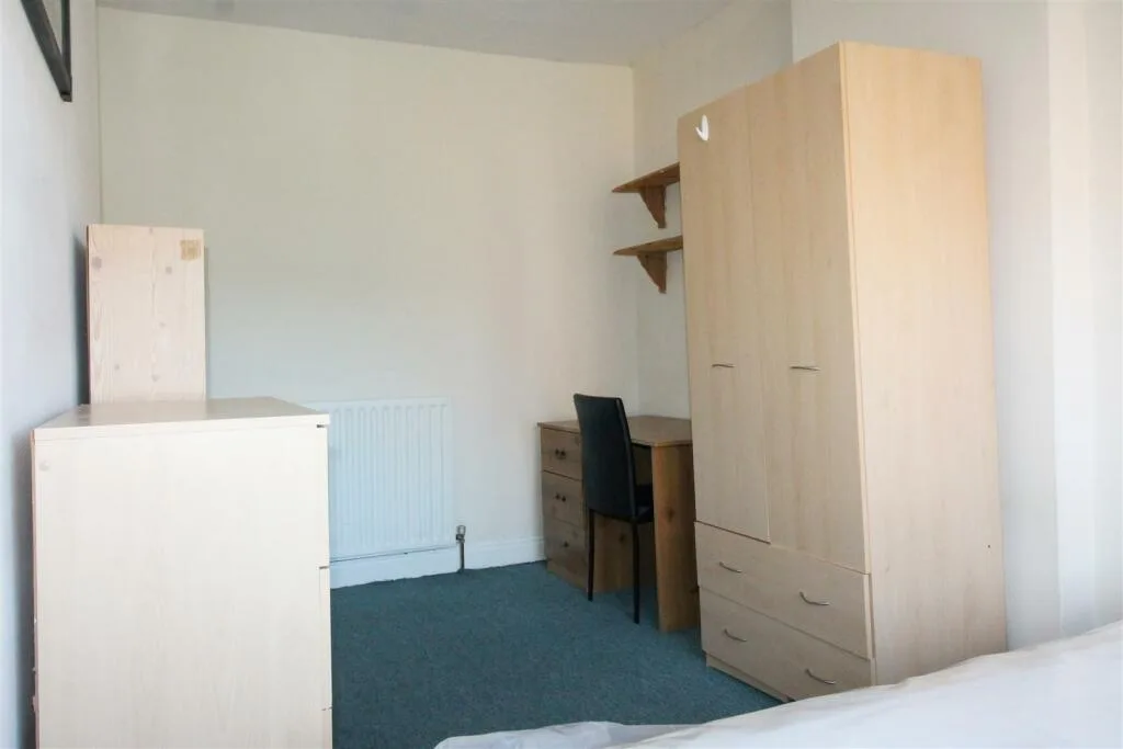 4 bedroom house for rent