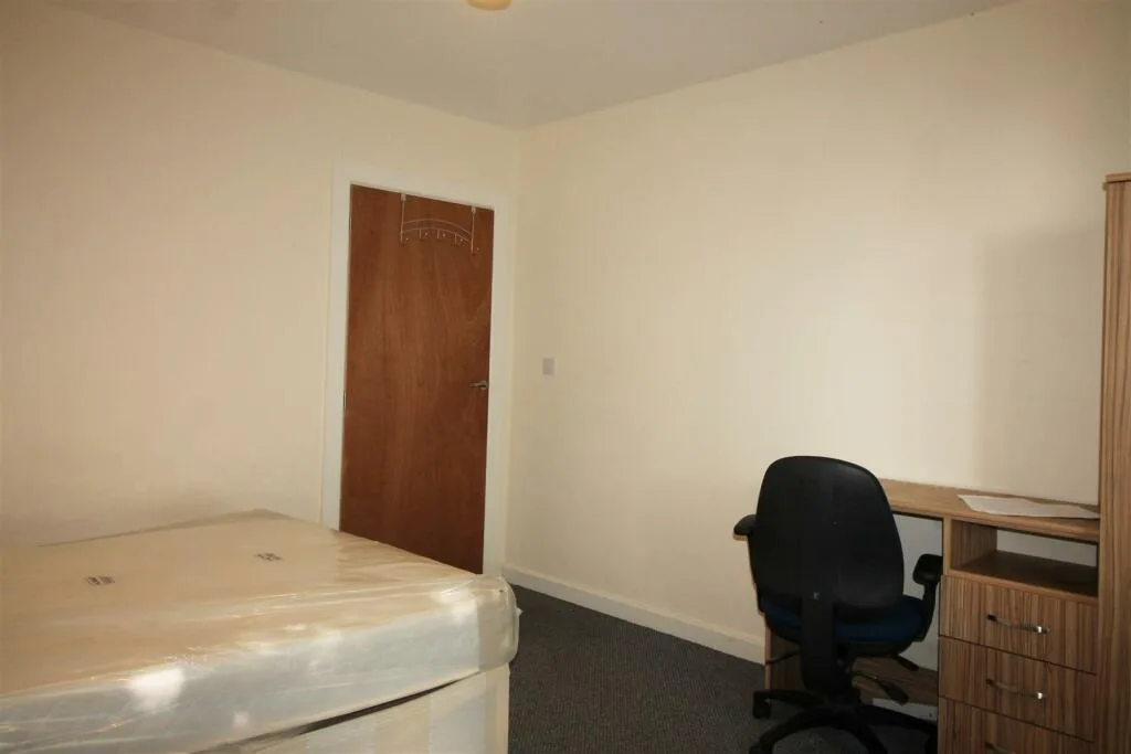 4 bedroom house for rent