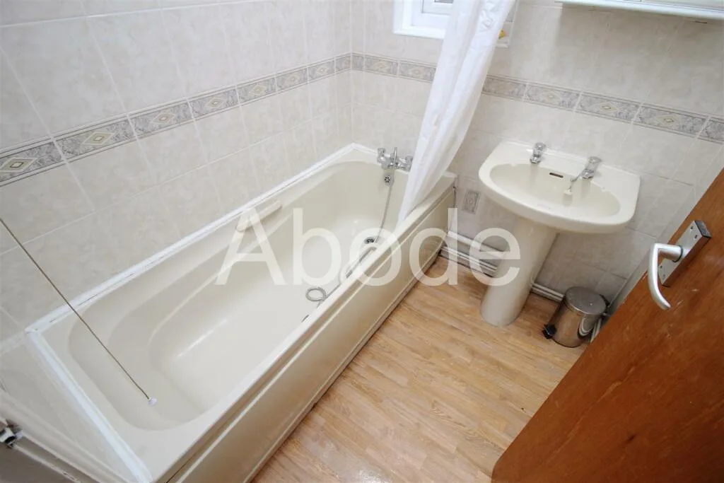 10 bedroom house for rent