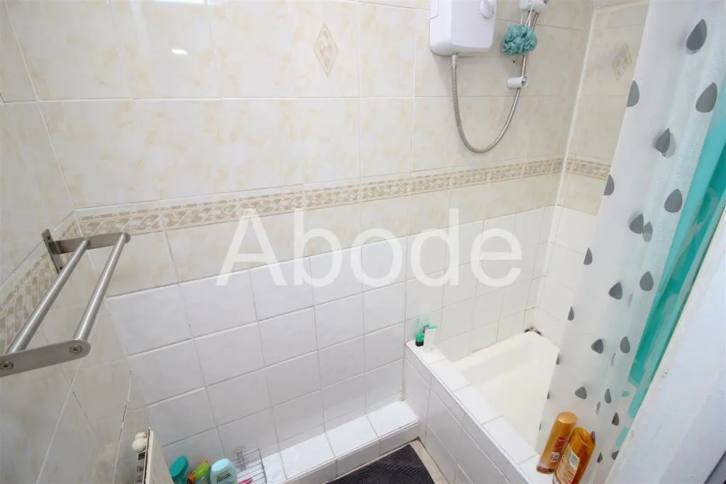 10 bedroom house for rent