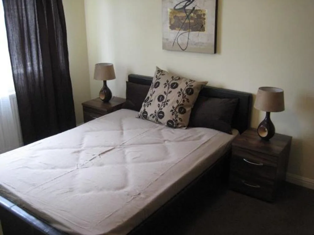 2 bedroom cottage for rent