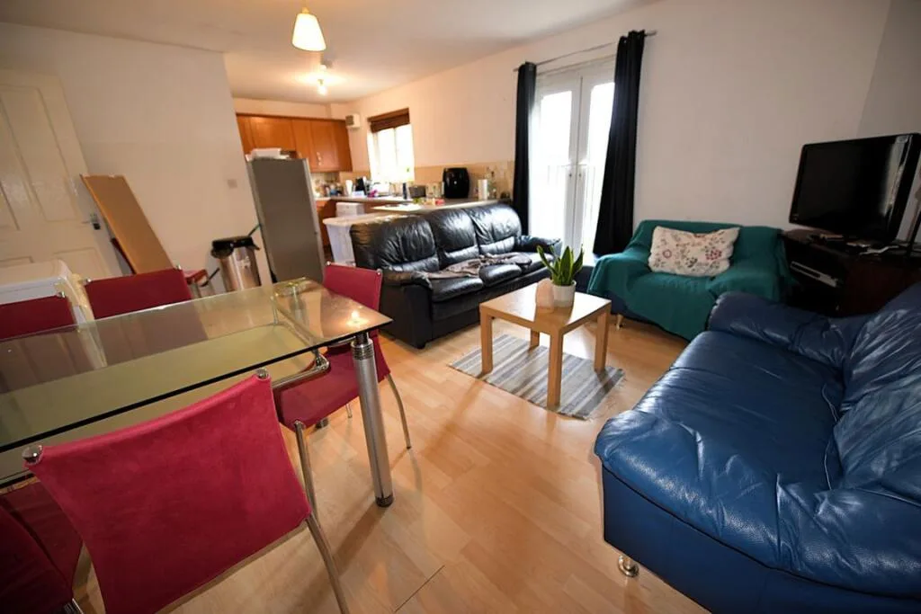 4 bedroom house for rent