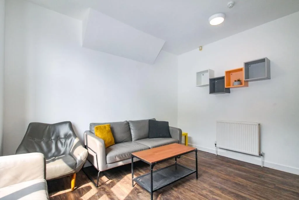 4 bedroom terraced house for rent