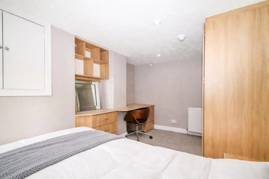 4 bedroom terraced house for rent
