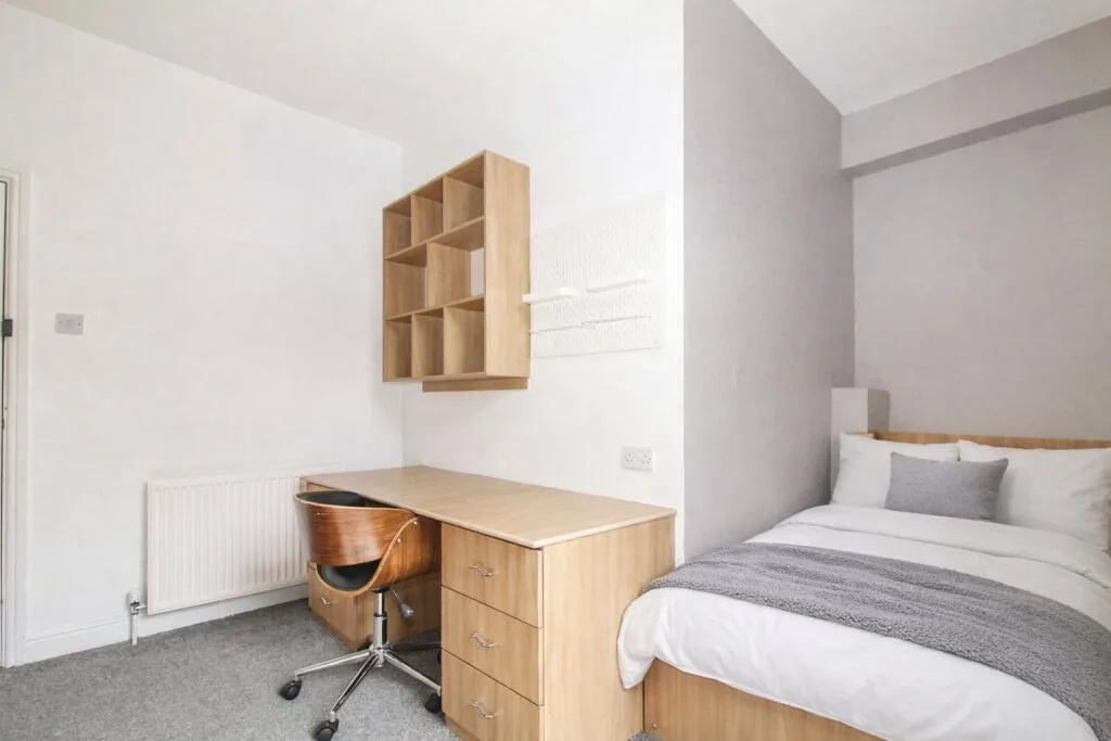 4 bedroom terraced house for rent
