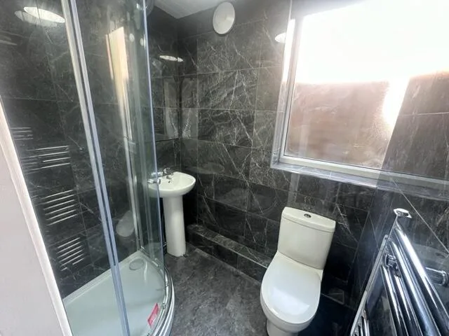 4 bedroom terraced house for rent