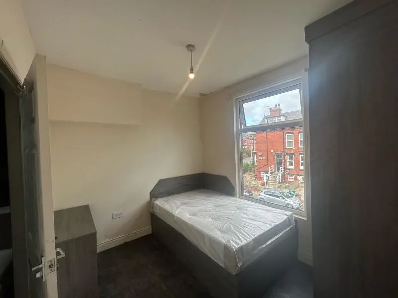 4 bedroom terraced house for rent