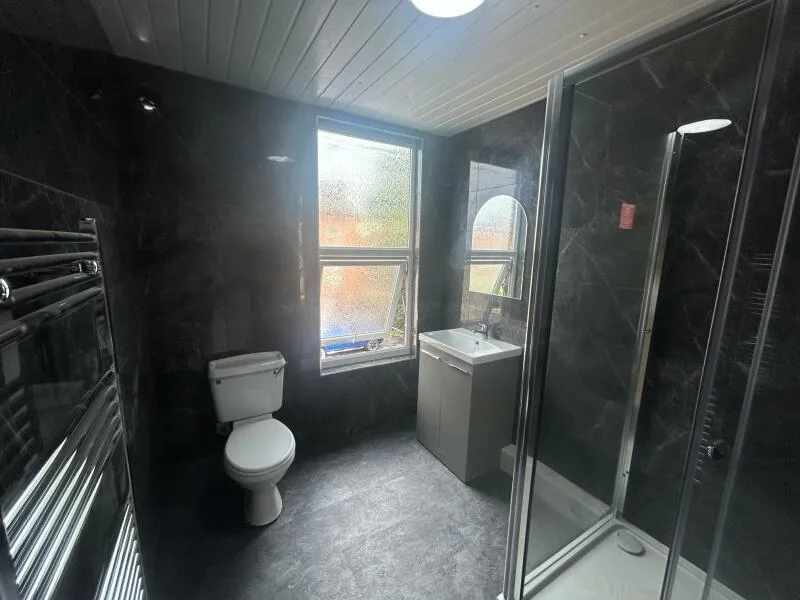 4 bedroom terraced house for rent