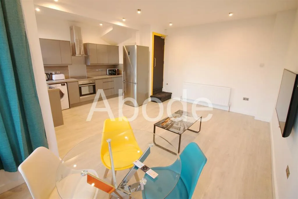 4 bedroom house for rent