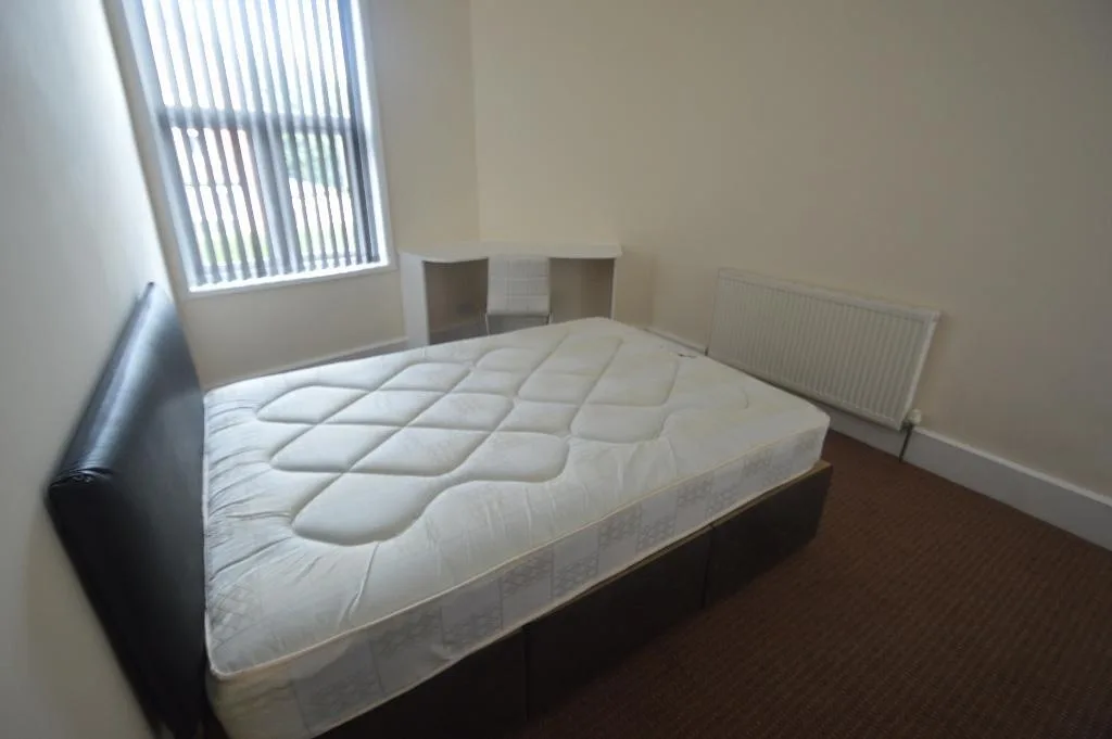 4 bedroom terraced house for rent