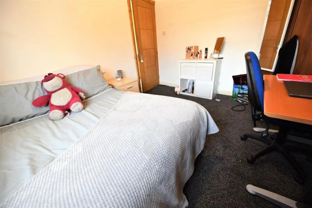 4 bedroom house for rent