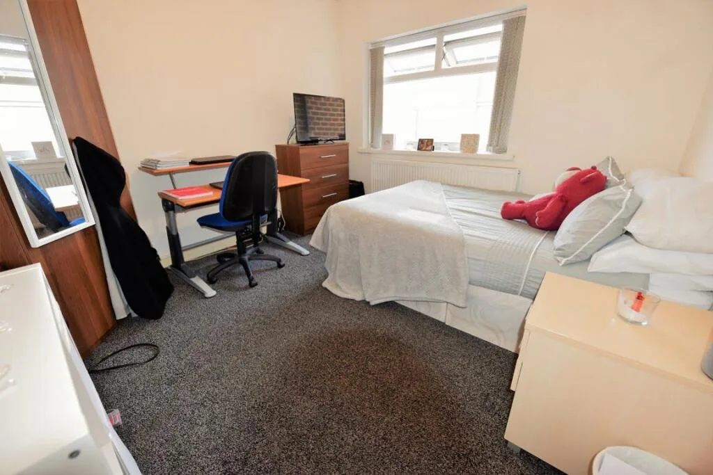 4 bedroom house for rent