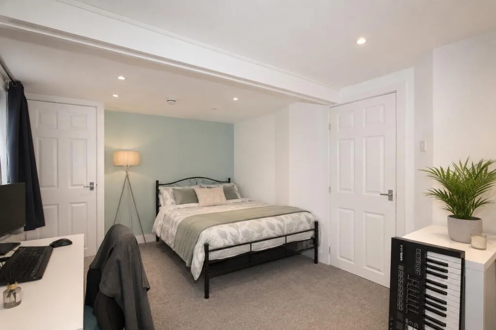 4 bedroom terraced house for rent