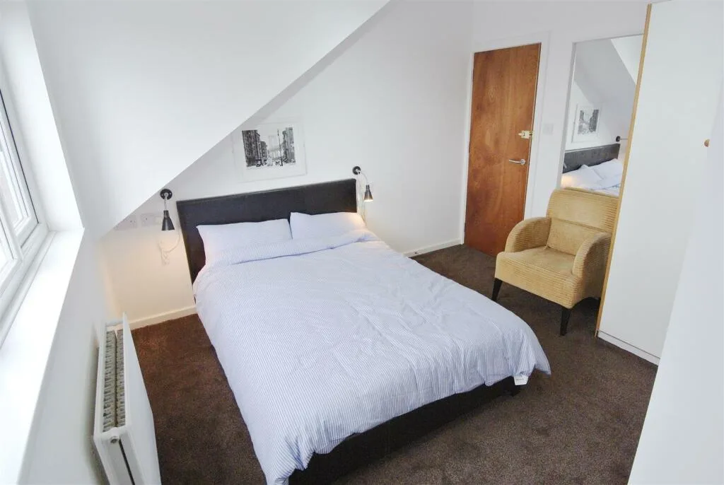 5 bedroom house for rent