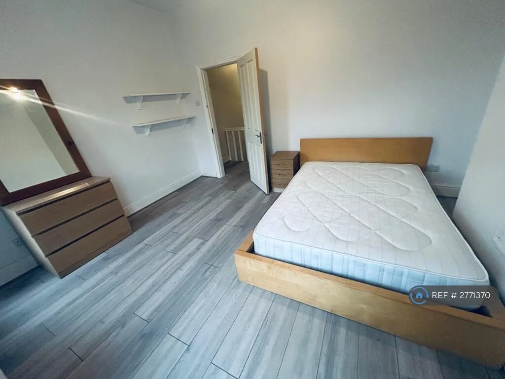 1 bedroom house share for rent