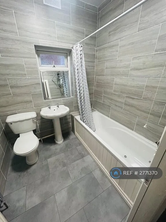 1 bedroom house share for rent