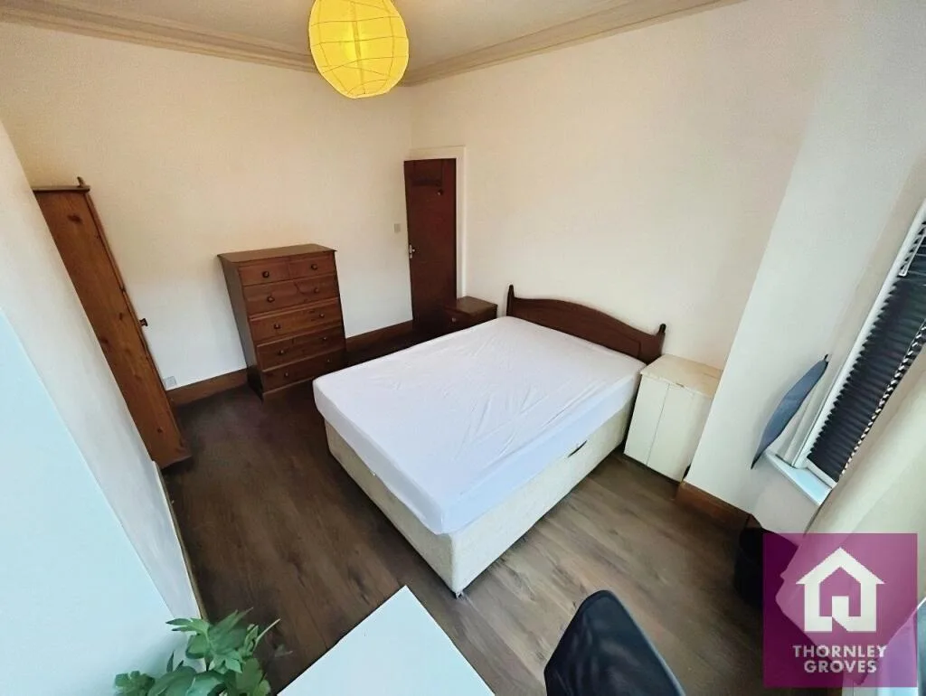 4 bedroom terraced house for rent
