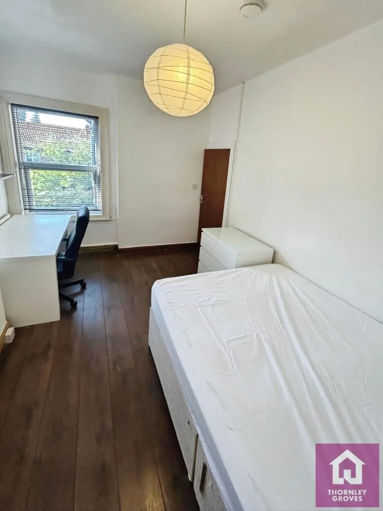 4 bedroom terraced house for rent