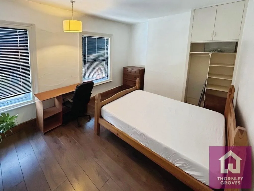 4 bedroom terraced house for rent