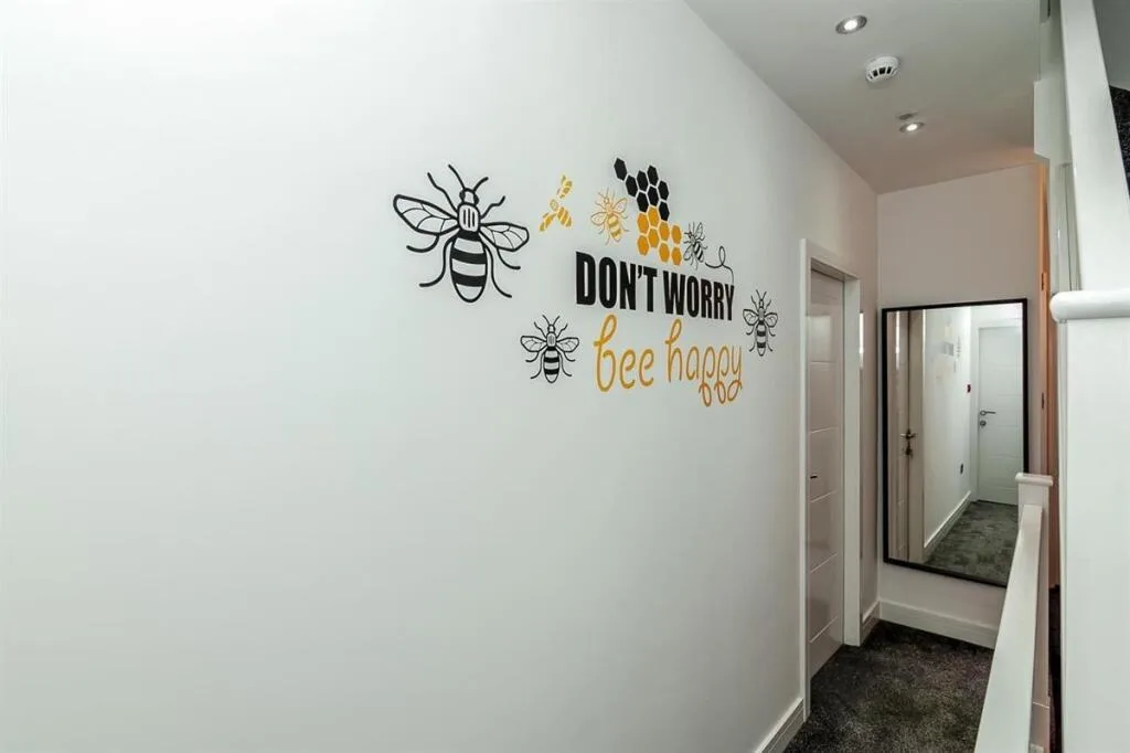 7 bedroom house for rent