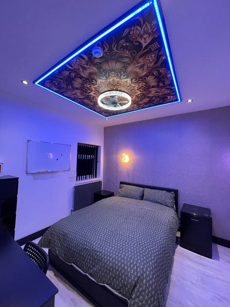 7 bedroom house for rent