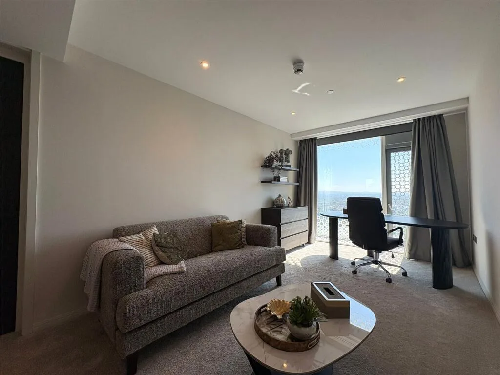 2 bedroom penthouse for rent