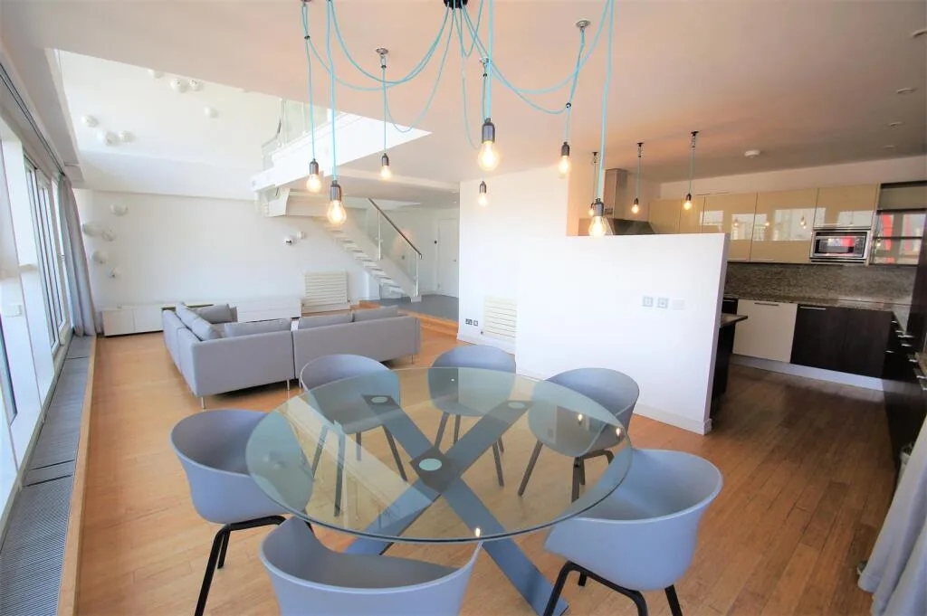 3 bedroom apartment for rent