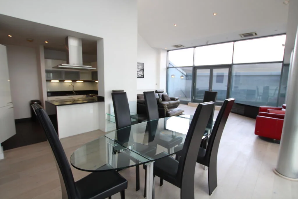 3 bedroom apartment for rent