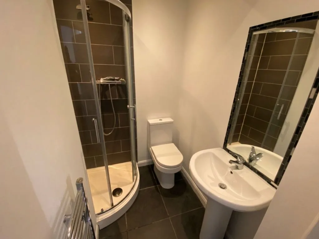 1 bedroom house of multiple occupation for rent